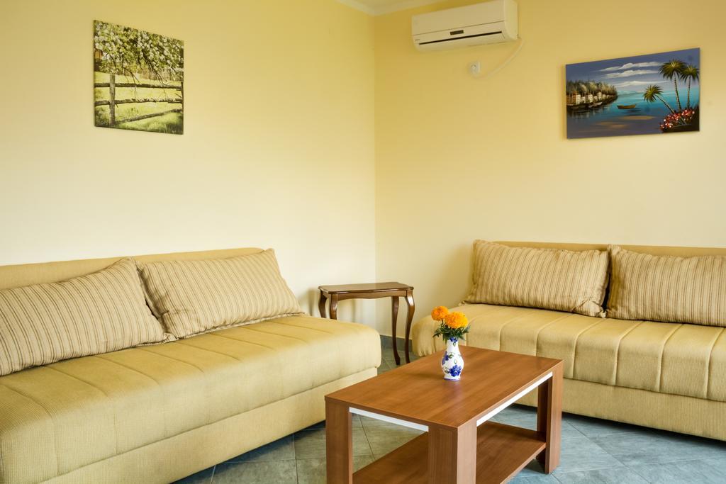 Apartmani Stanovcic Donji Morinj Luaran gambar